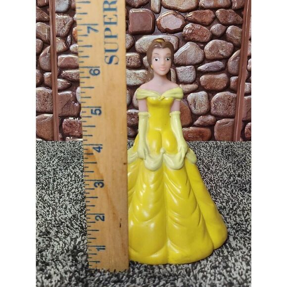 Vintage Beauty And The Beast Rubber Hand Puppet Disney Belle 1992 Pizza Hut Toy - Picture 9 of 11
